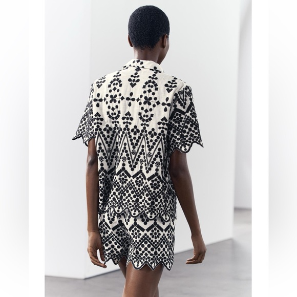 Zara contrast embroidered shirt. ZW collection - Picture 2 of 10